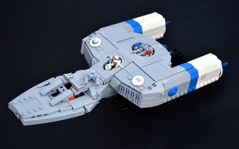 Illustration for article titled Redesigning Star Wars' Coolest Vehicles (Using LEGO)